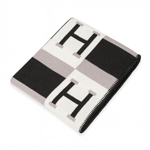 King Home Paris Home Luxus Takaró Fekete-Szürke H-Mintás