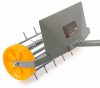 Powermat Kézi Gyepszellőztető és Aerátor – 34 cm munkaszélesség, 27 tüskés – Kerekes kivitel (PM-AR-34T)